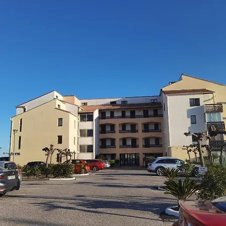 Grand Studio Avec Piscine, Vue Lagune Et Montagne, Bord De Plage Saint-Cyprien (Pyrenees-Orientales)