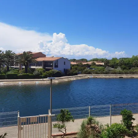 Grand Studio Avec Piscine, Vue Lagune Et Montagne, Bord De Plage * Saint-Cyprien (Pyrenees-Orientales)